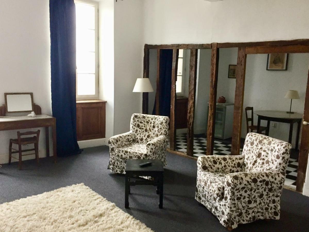 Hotel Saint Laurans Aurignac  المظهر الخارجي الصورة
