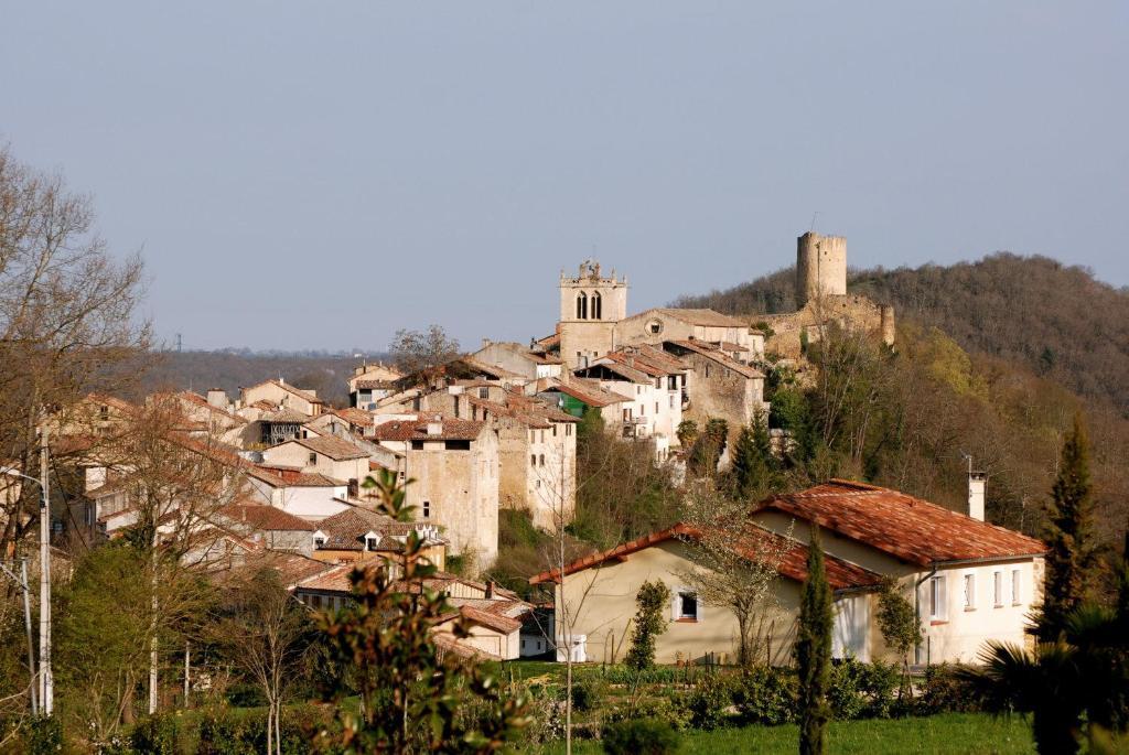 Hotel Saint Laurans Aurignac  المظهر الخارجي الصورة